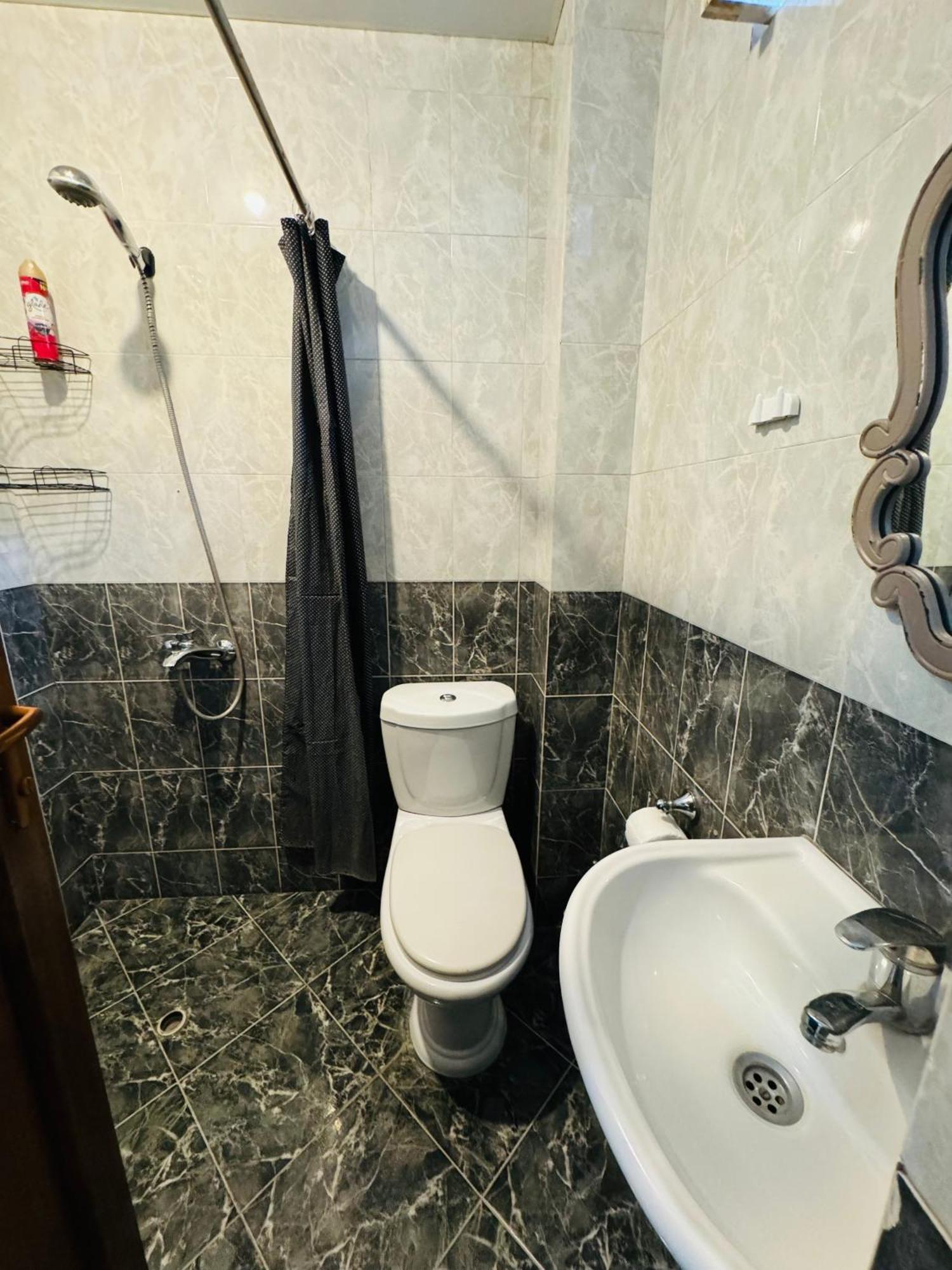 Sky Guest House Tiflis Exterior foto
