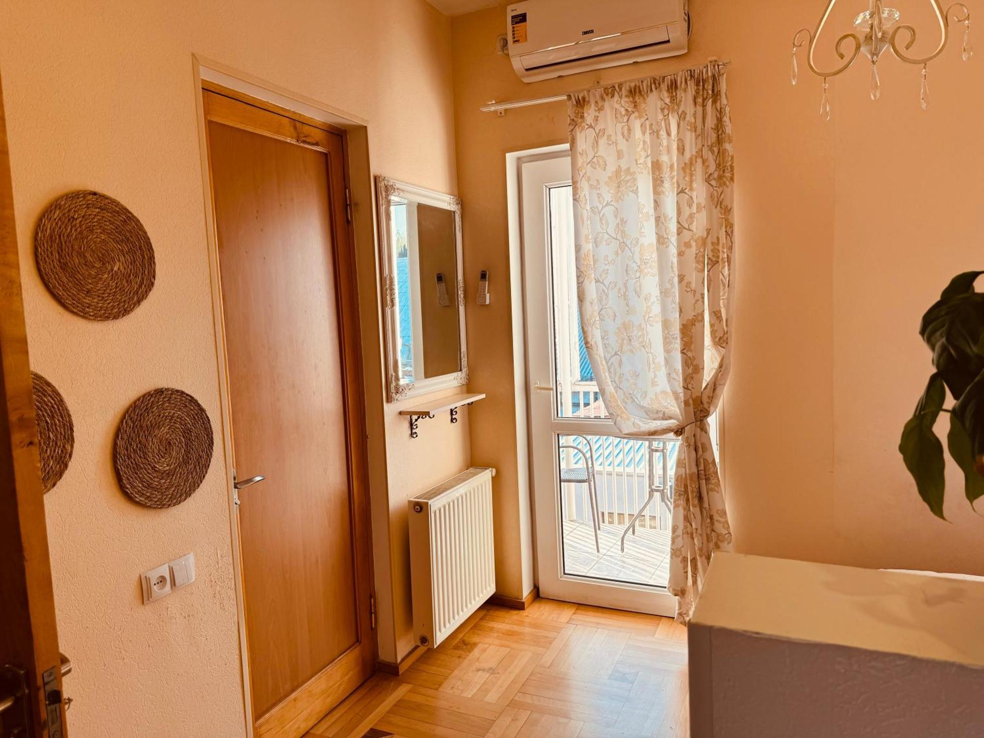 Sky Guest House Tiflis Exterior foto