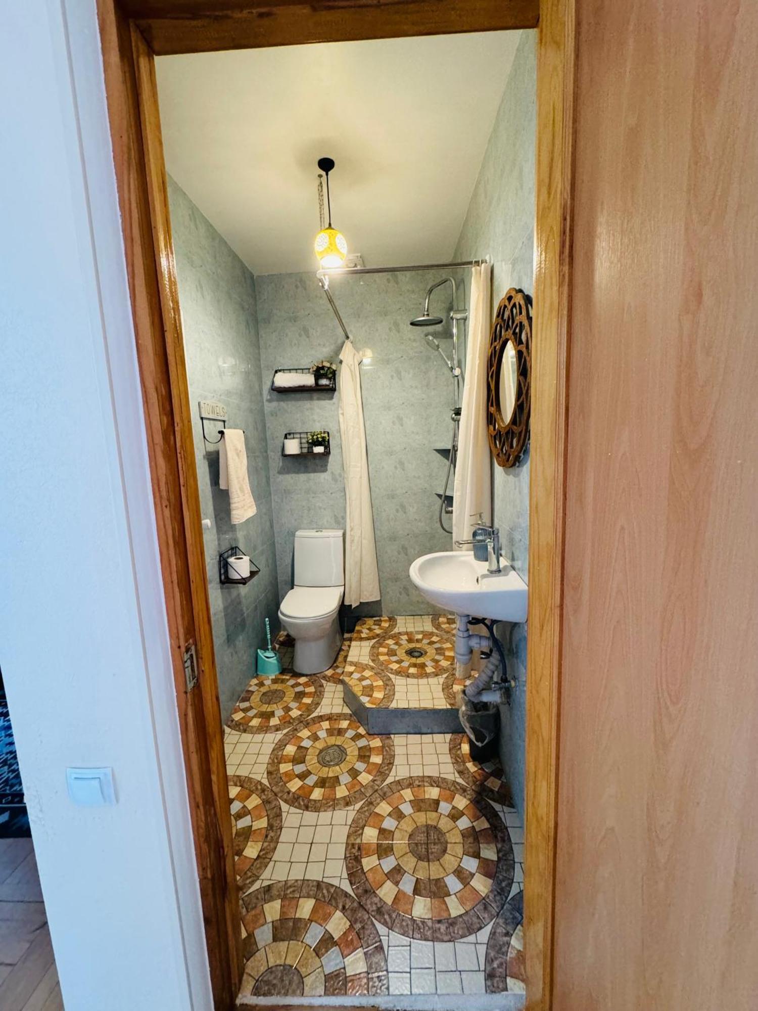 Sky Guest House Tiflis Exterior foto