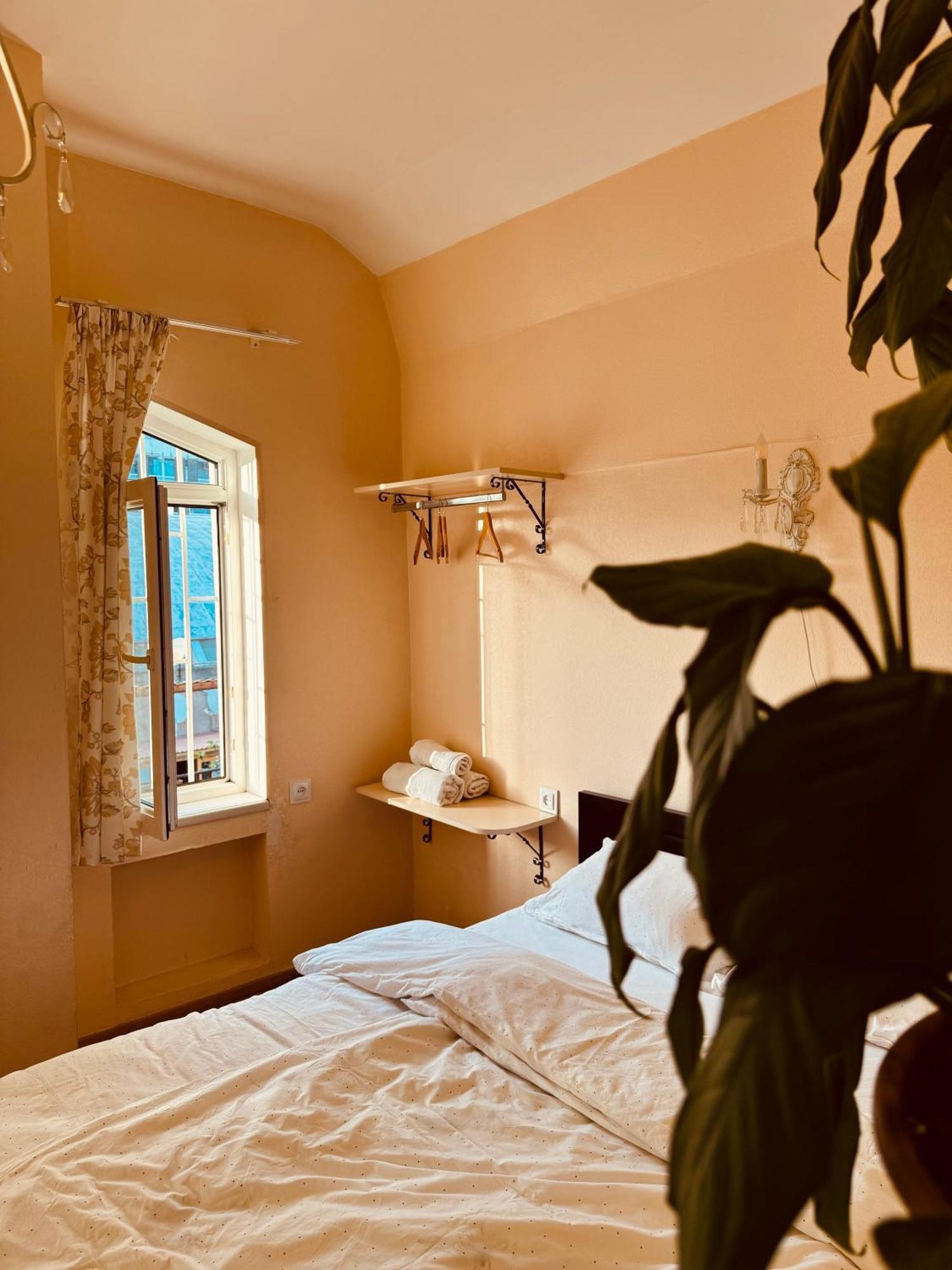 Sky Guest House Tiflis Exterior foto